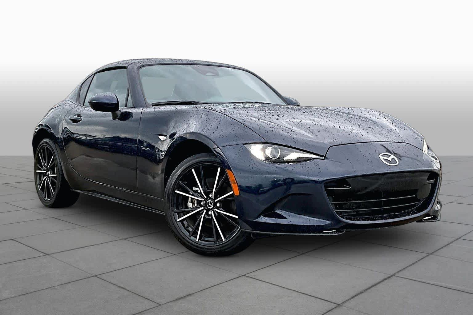 Used 2025 MAZDA MX-5 Miata RF Grand Touring RWD image 3