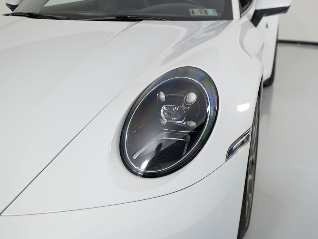 Certified 2022 Porsche 911 Targa 4S AWD/4WD image 44