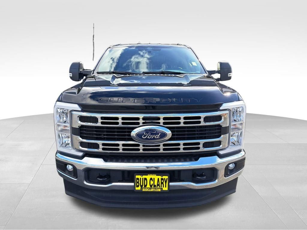 Used 2024 Ford F350 XLT image 10