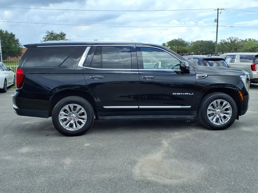 Used 2025 GMC Yukon Denali RWD image 8