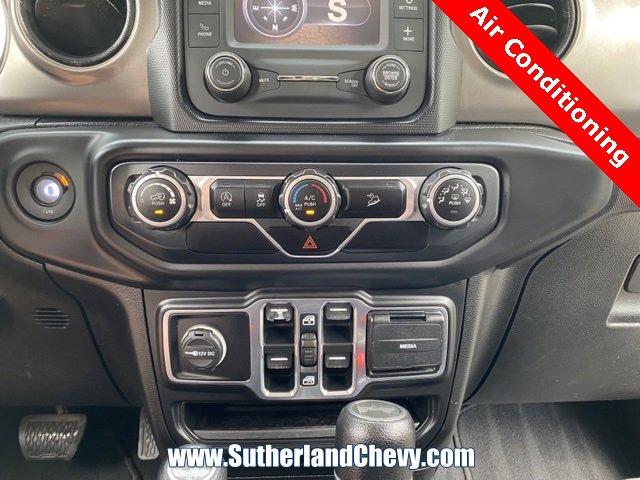 Used 2020 Jeep Wrangler Unlimited Sport S image 29