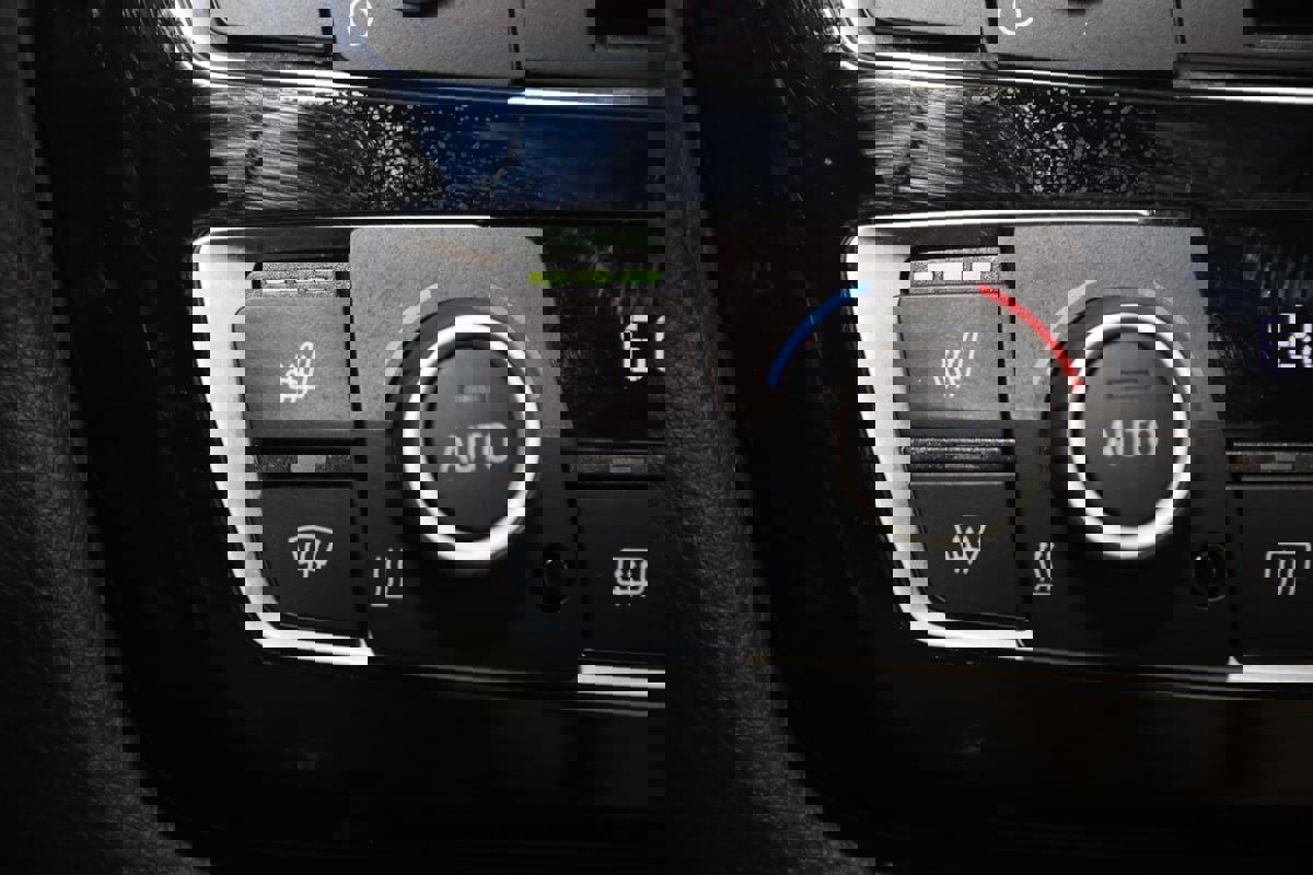 Used 2017 BMW M3 w/ Executive Package image 8