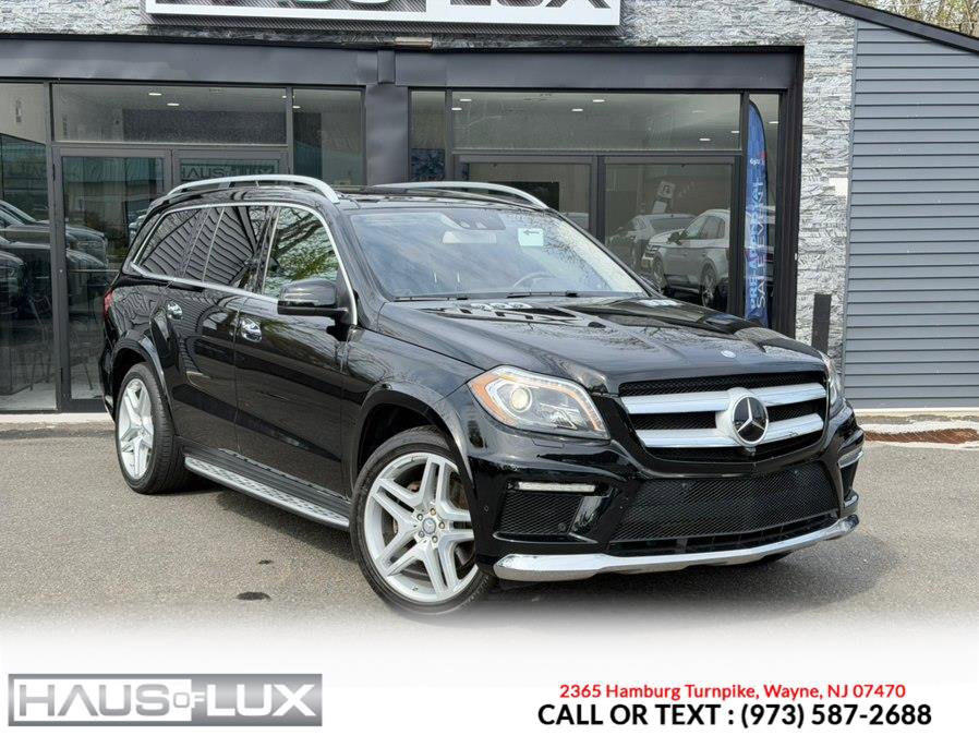 Used 2014 Mercedes-Benz GL 550 4MATIC w/ Driver Assistance Package image 2
