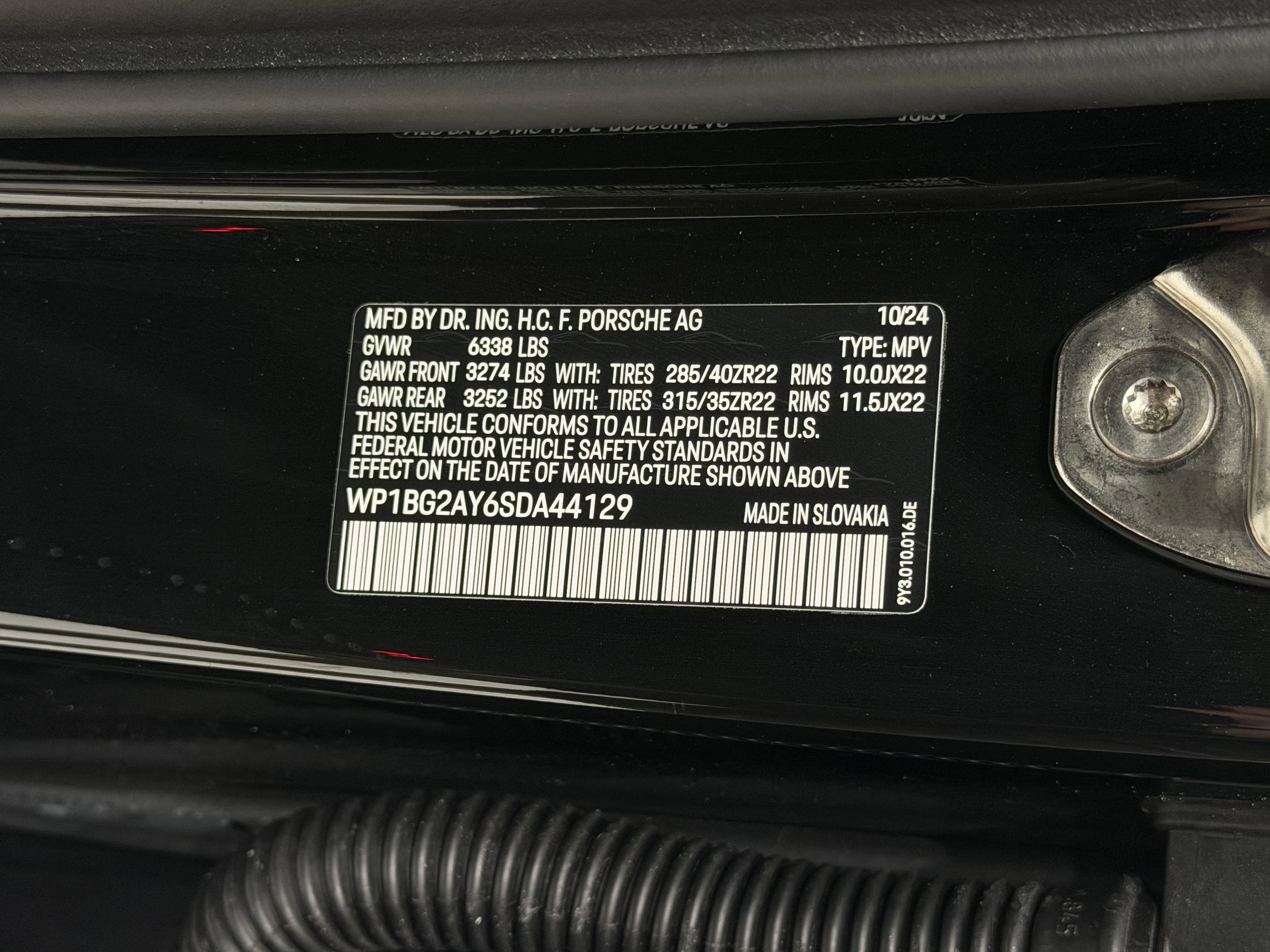 Certified 2025 Porsche Cayenne GTS image 65