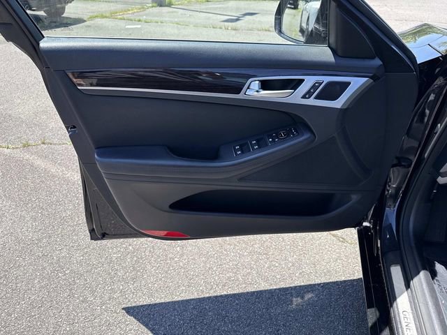 Used 2018 Genesis G80 3.8 AWD/4WD image 13