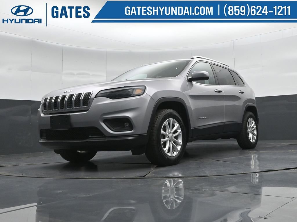 Used 2019 Jeep Cherokee Latitude w/ Popular Appearance Group AWD/4WD image 40