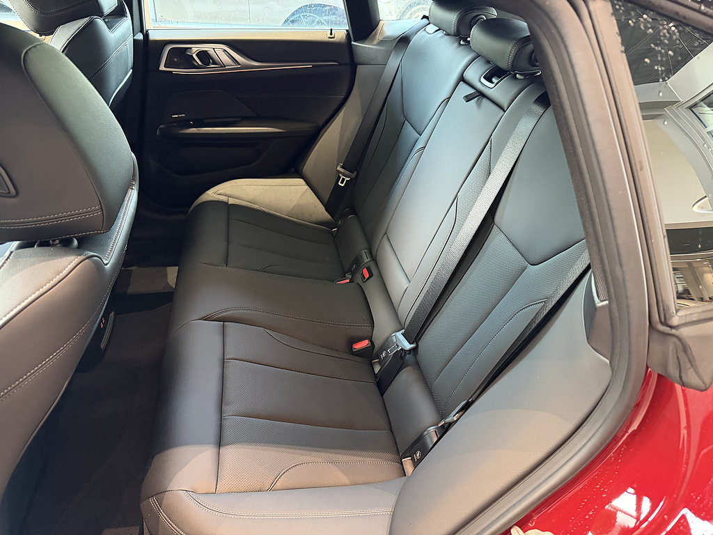 New 2026 BMW 430i xDrive w/ M Sport Package AWD/4WD image 13