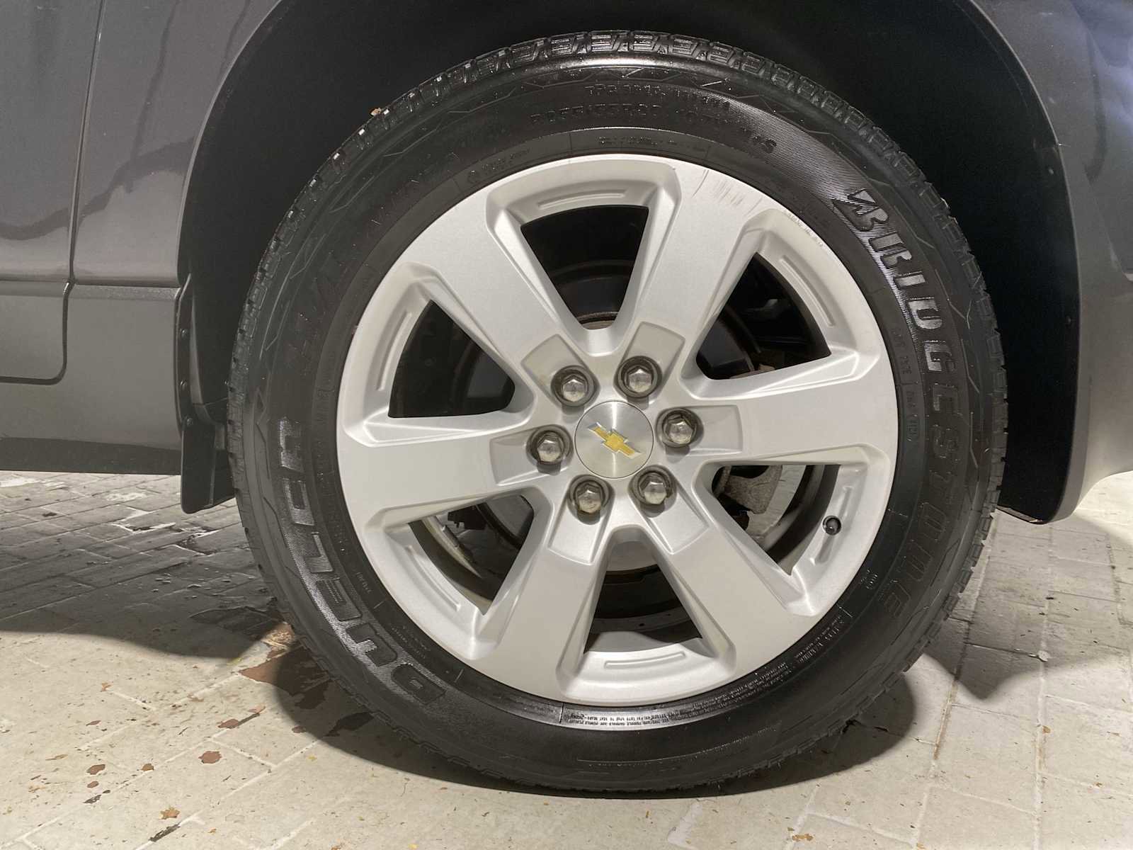 Used 2016 Chevrolet Traverse LT w/ Style and Technology Package image 8