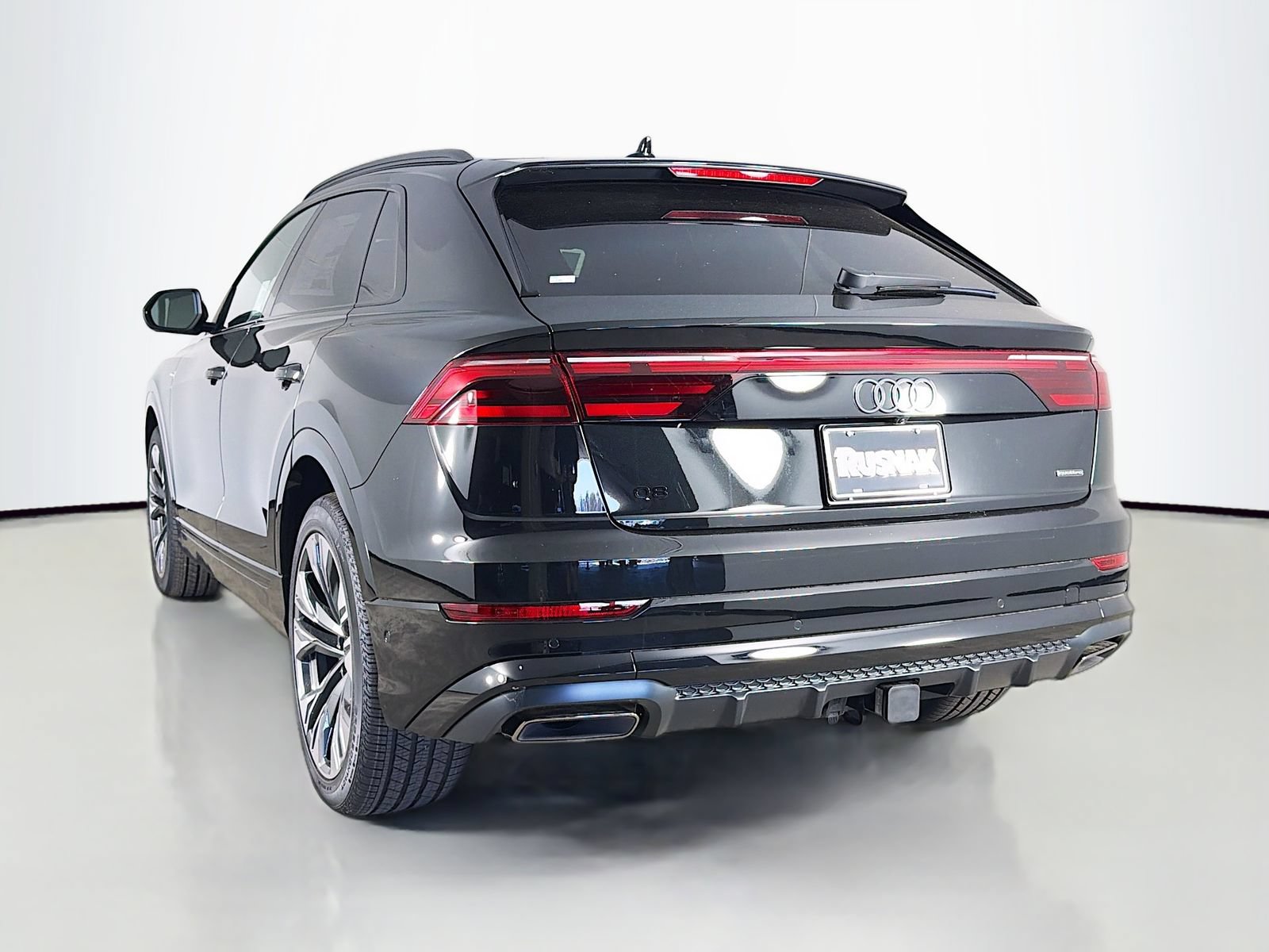 New 2026 Audi Q8 Premium Plus AWD/4WD image 5