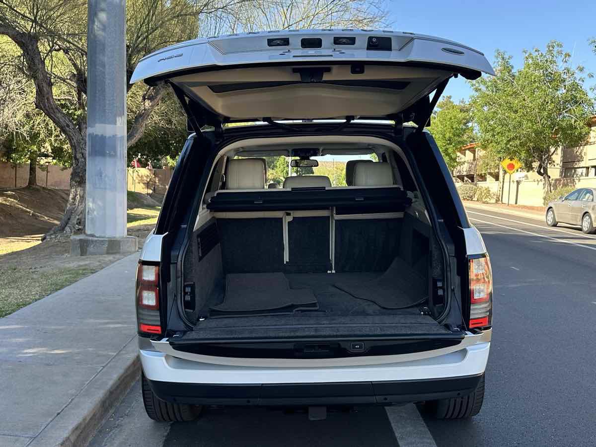 Used 2014 Land Rover Range Rover HSE image 50