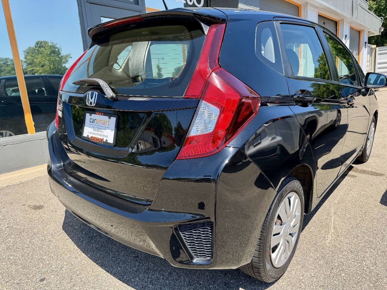 Used 2017 Honda Fit LX image 9