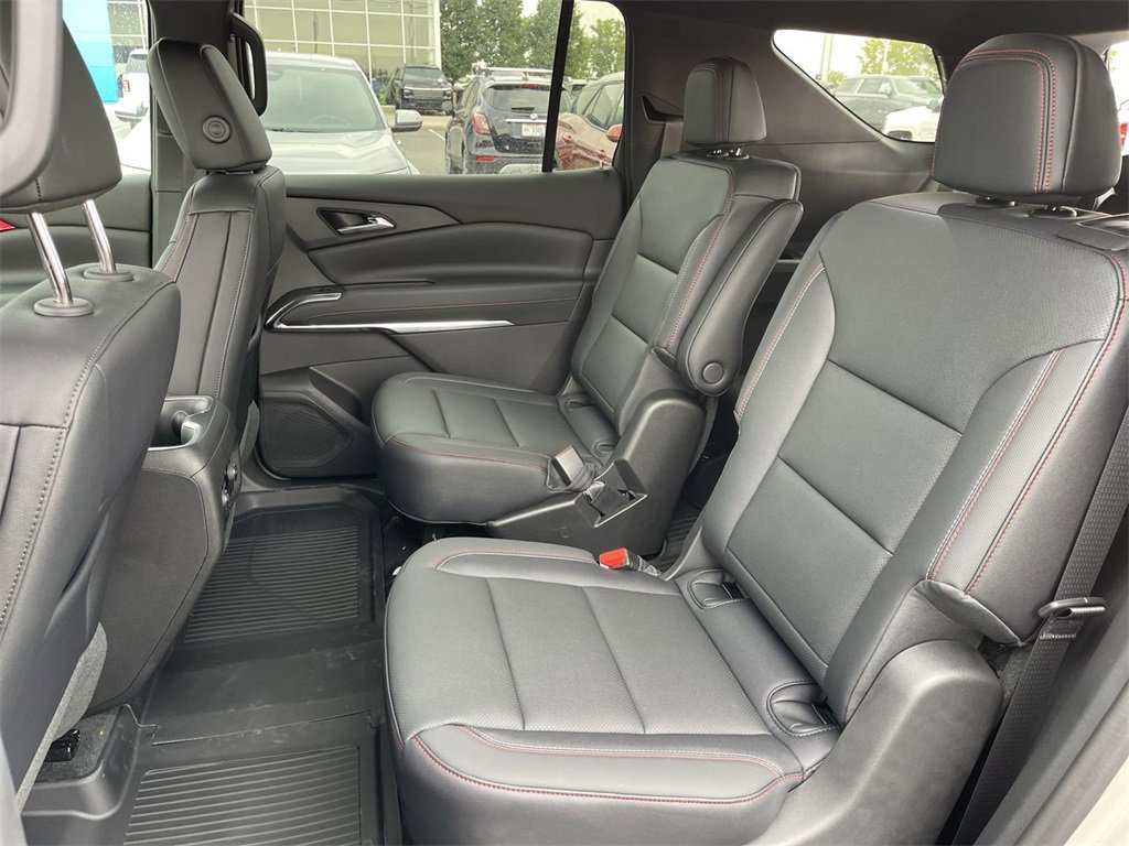 New 2026 Chevrolet Traverse Z71 w/ LPO, Floor Liner Package image 22