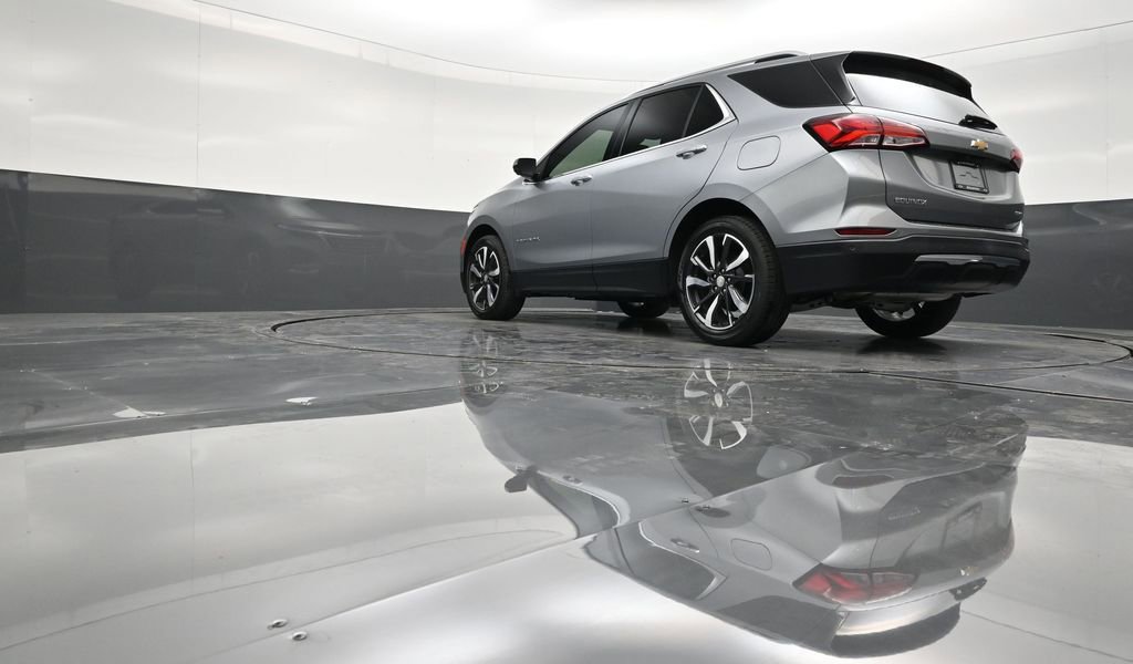 Used 2024 Chevrolet Equinox Premier image 22