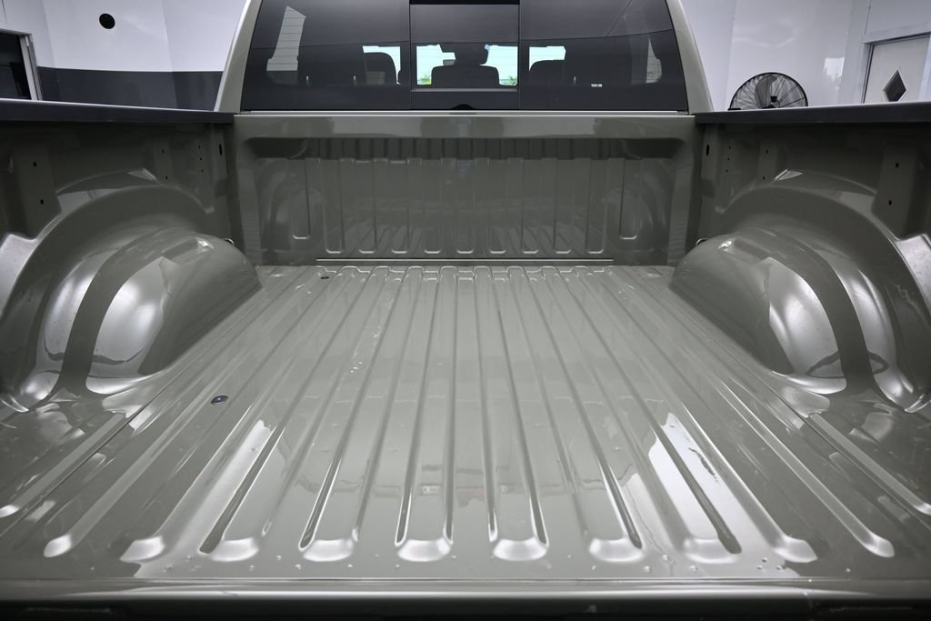 Used 2026 RAM 1500 Laramie w/ Night Edition AWD/4WD image 35