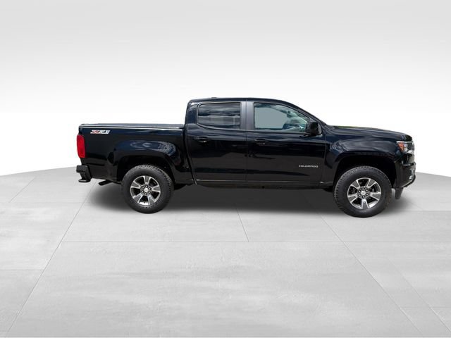 Used 2015 Chevrolet Colorado Z71 w/ LPO, Bed Protection Package AWD/4WD image 2