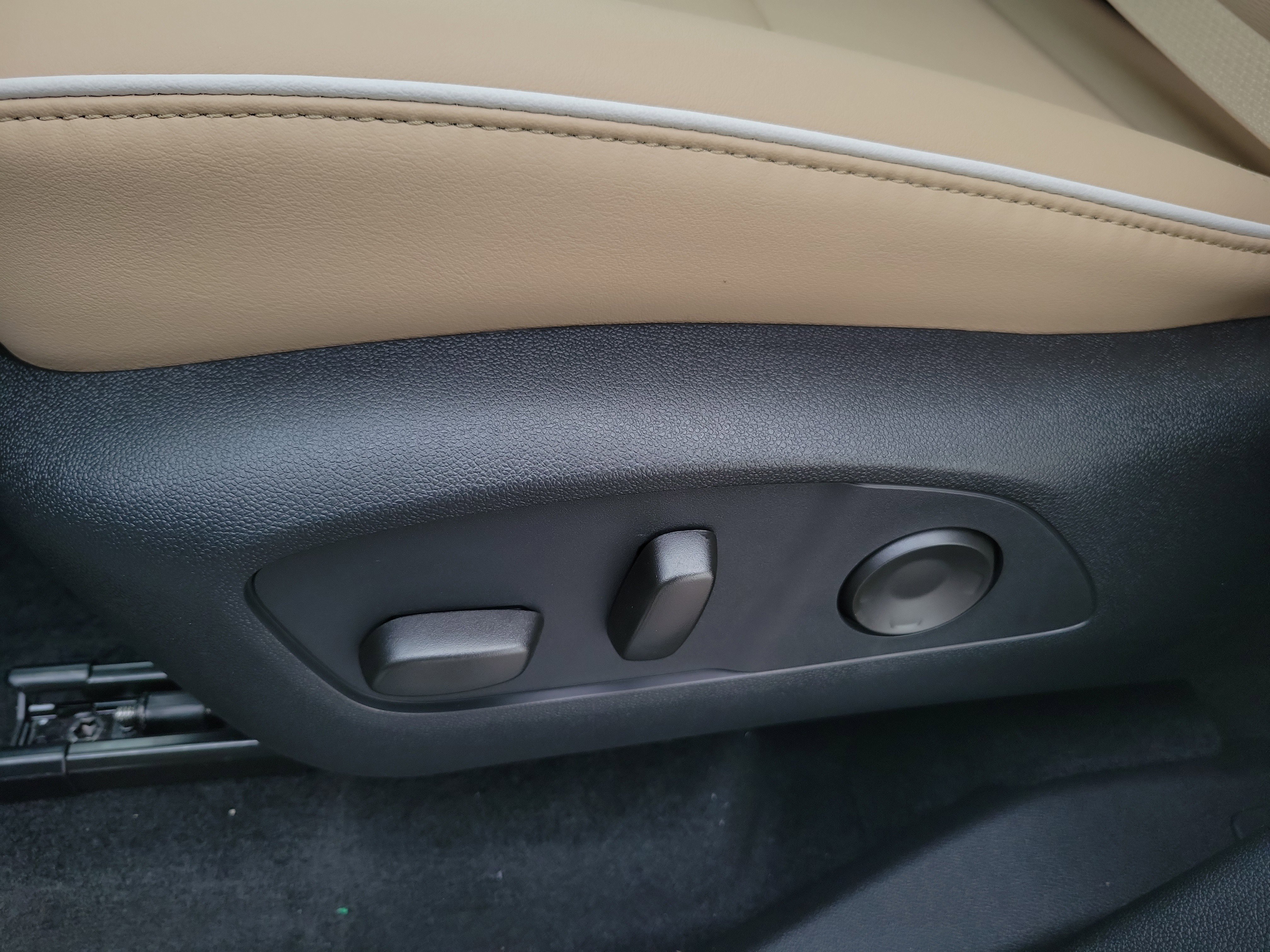 New 2026 Buick Enclave Preferred AWD/4WD image 24