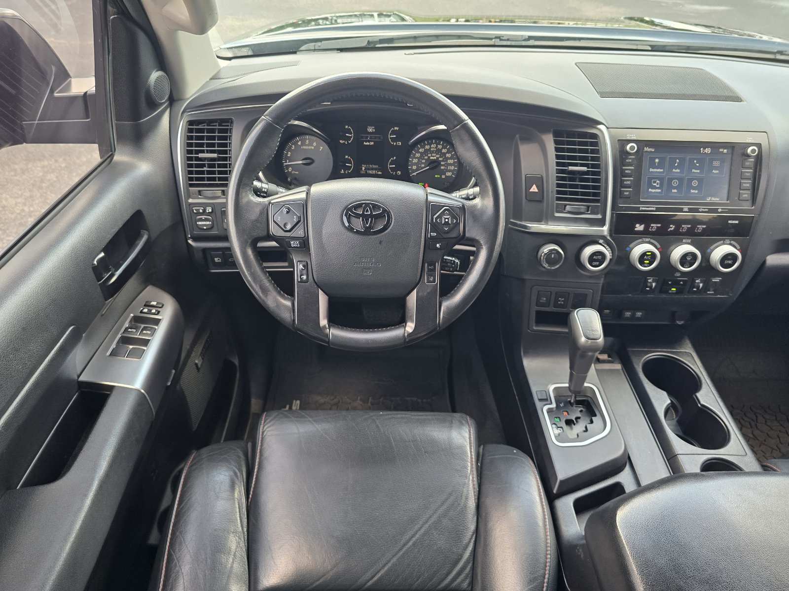 Used 2020 Toyota Sequoia TRD Pro AWD/4WD image 15