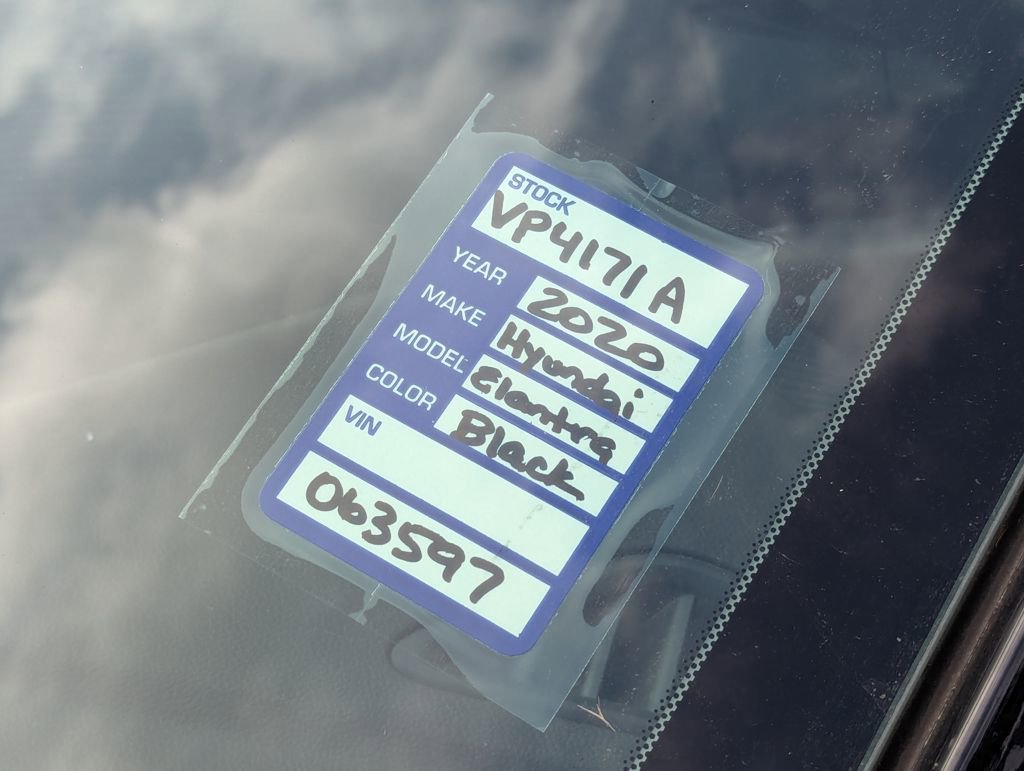 Used 2020 Hyundai Elantra SE FWD image 10