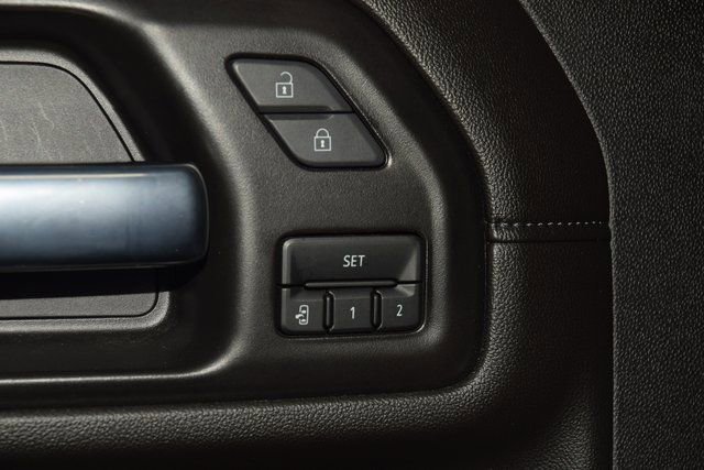 Used 2022 Chevrolet Silverado 3500 High Country AWD/4WD image 50