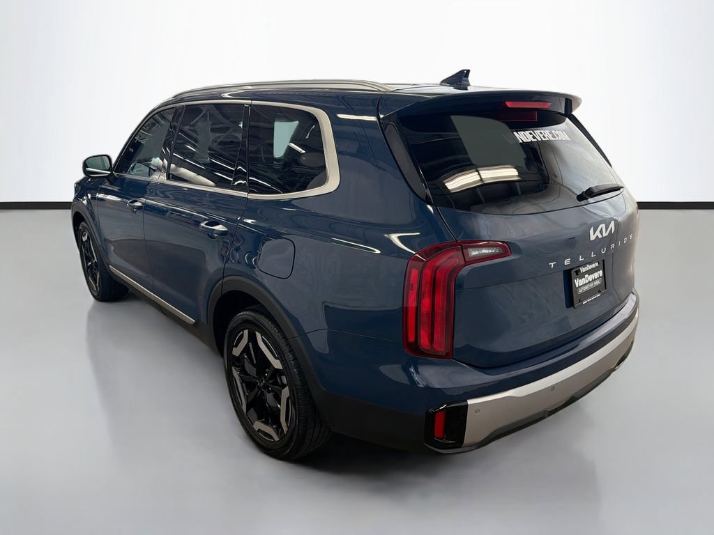 Used 2023 Kia Telluride S w/ S Sunroof Package FWD image 7