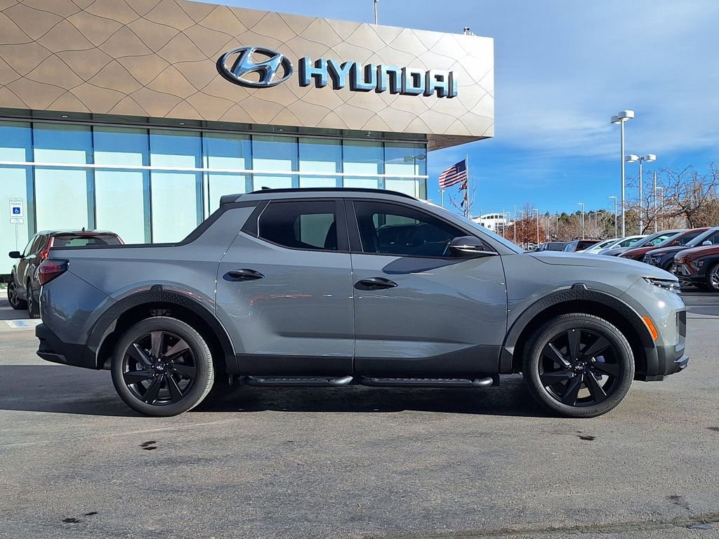 Certified 2024 Hyundai Santa Cruz Night image 2