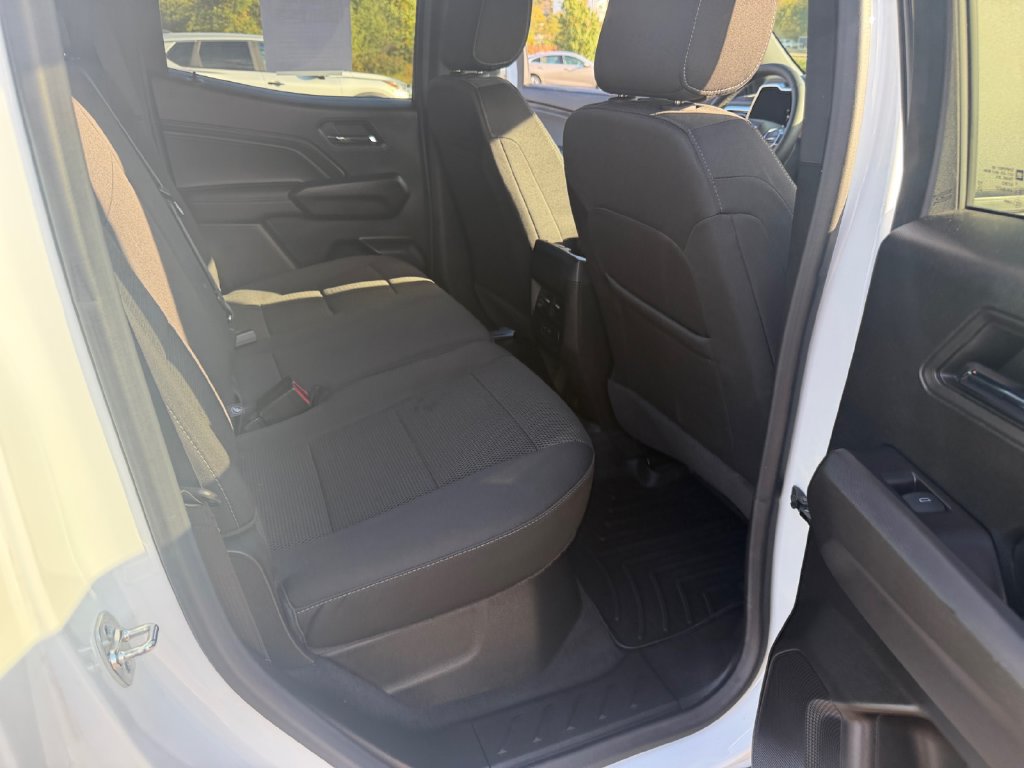 Used 2024 GMC Canyon Elevation w/ Convenience Package AWD/4WD image 27