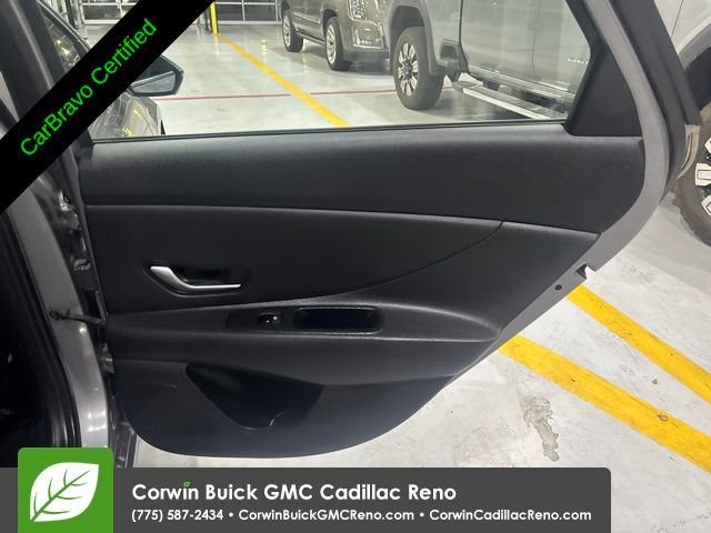 Used 2024 Hyundai Elantra Limited FWD image 34