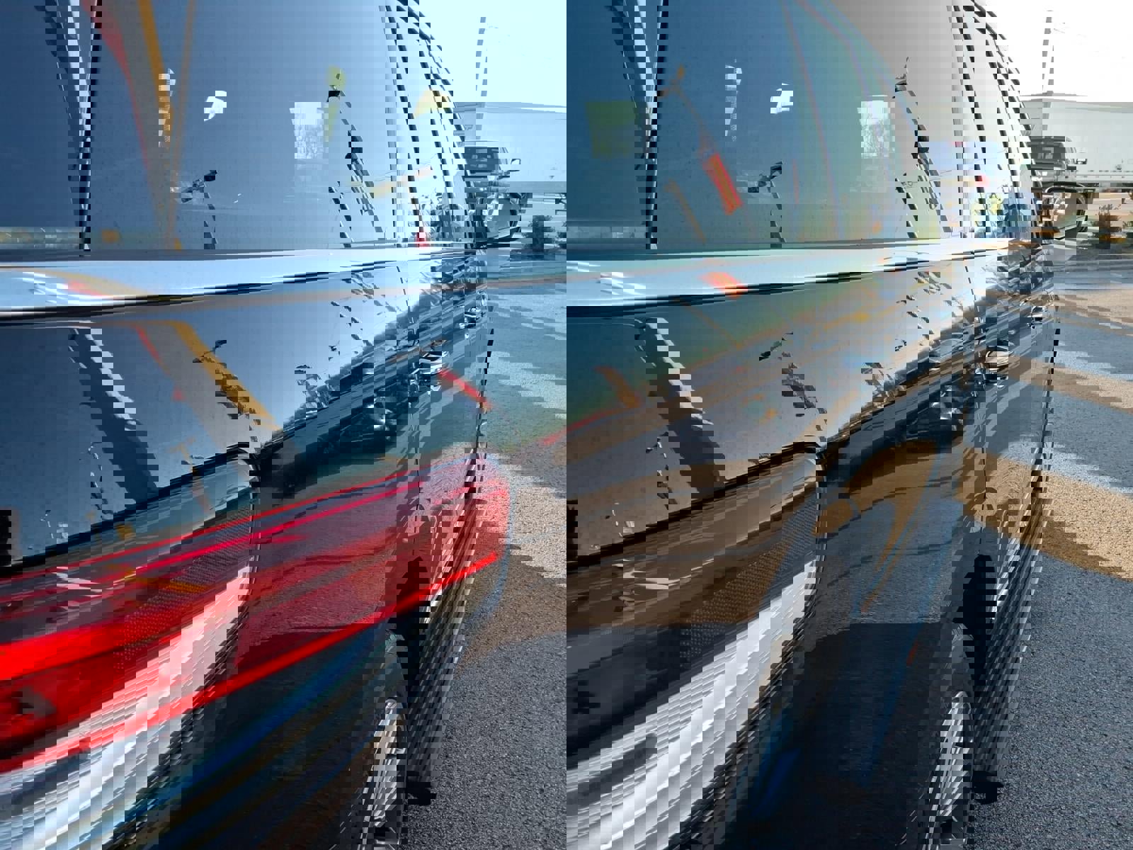 Used 2024 Lincoln Navigator Reserve image 22