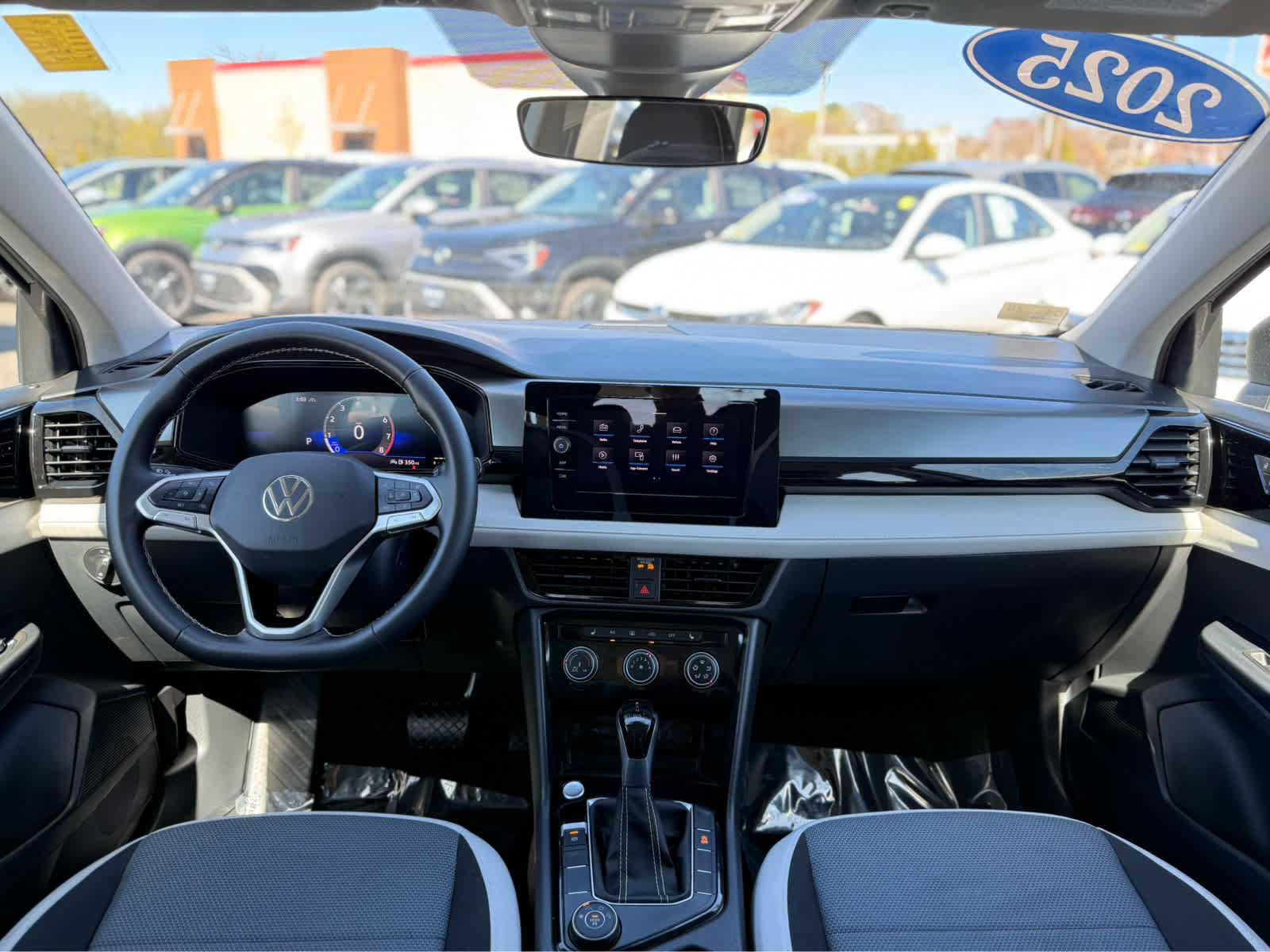 Certified 2025 Volkswagen Taos S AWD/4WD image 19