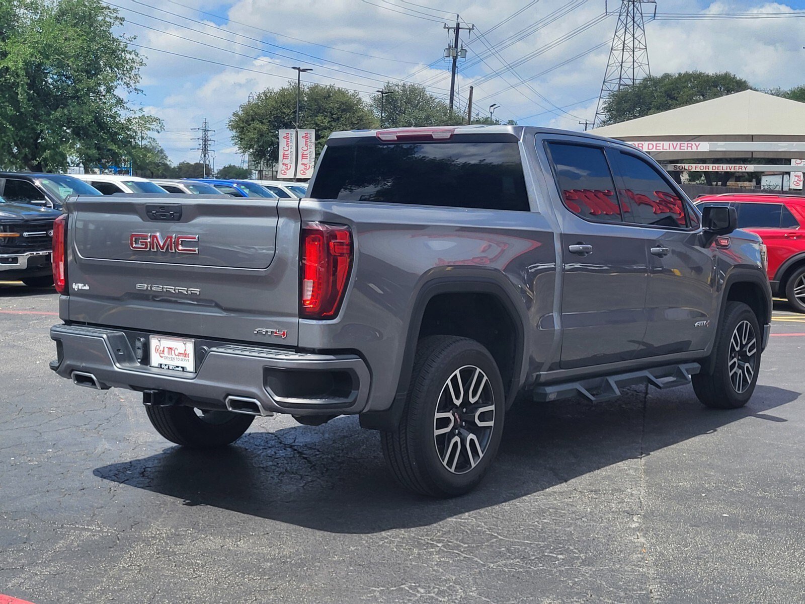 Used 2021 GMC Sierra 1500 AT4 AWD/4WD image 4