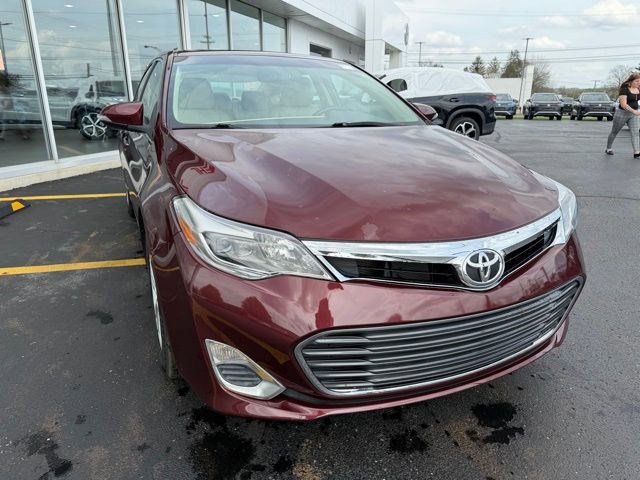 Used 2013 Toyota Avalon XLE Premium image 10