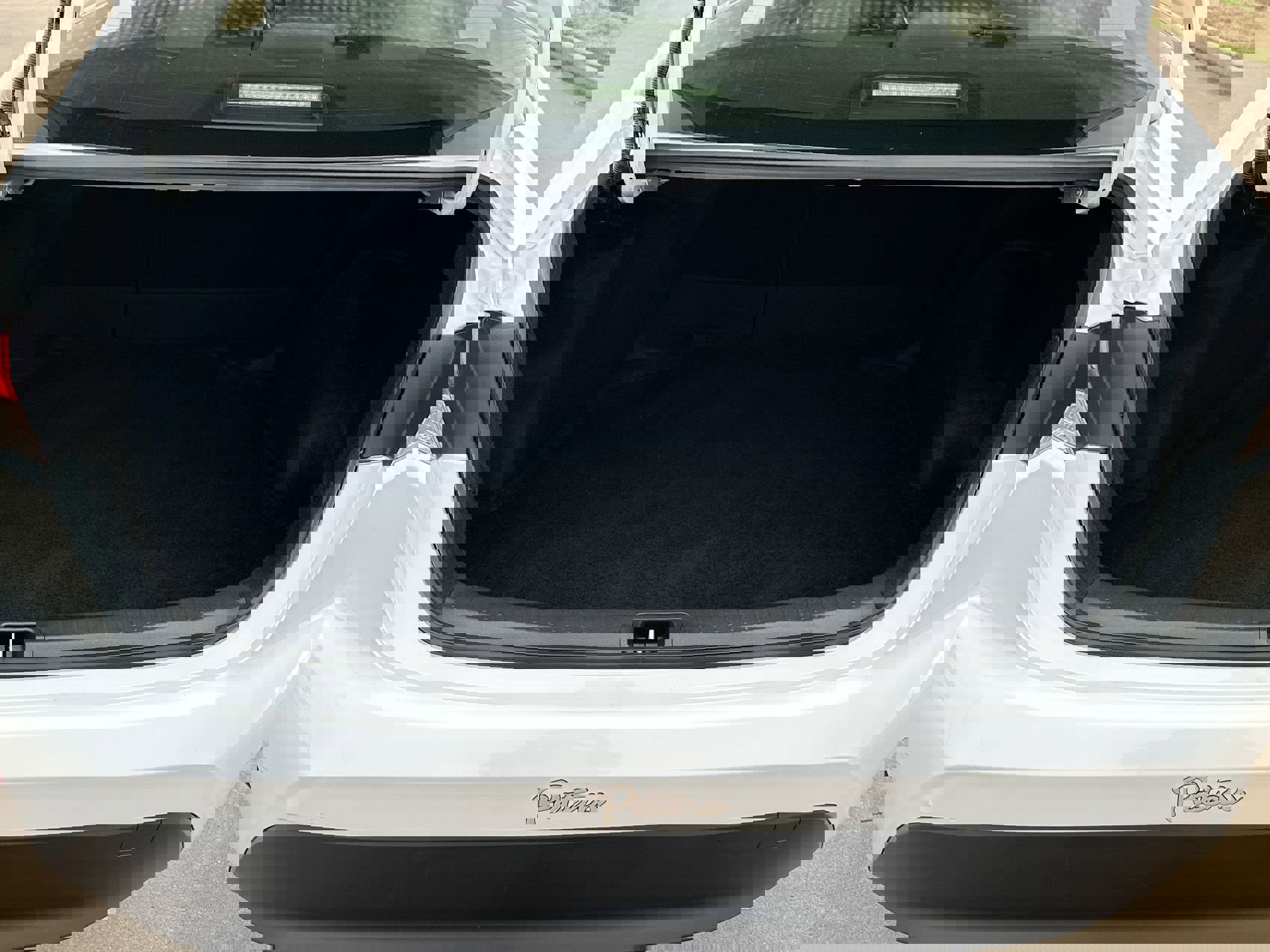 Used 2024 Toyota Corolla LE image 23