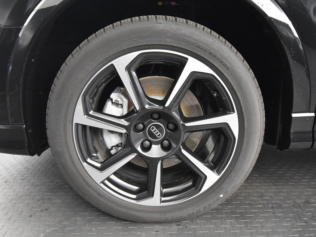 New 2025 Audi Q3 2.0T Premium Plus image 11