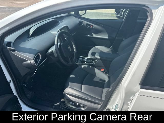Used 2021 Toyota Prius Prime Limited FWD image 17