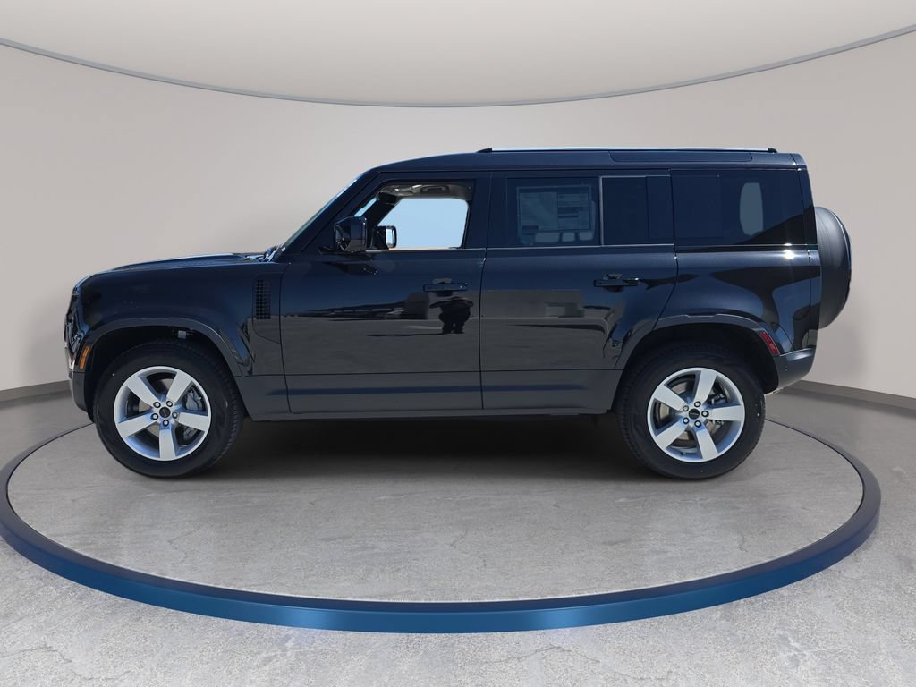New 2026 Land Rover Defender 110 S AWD/4WD image 8