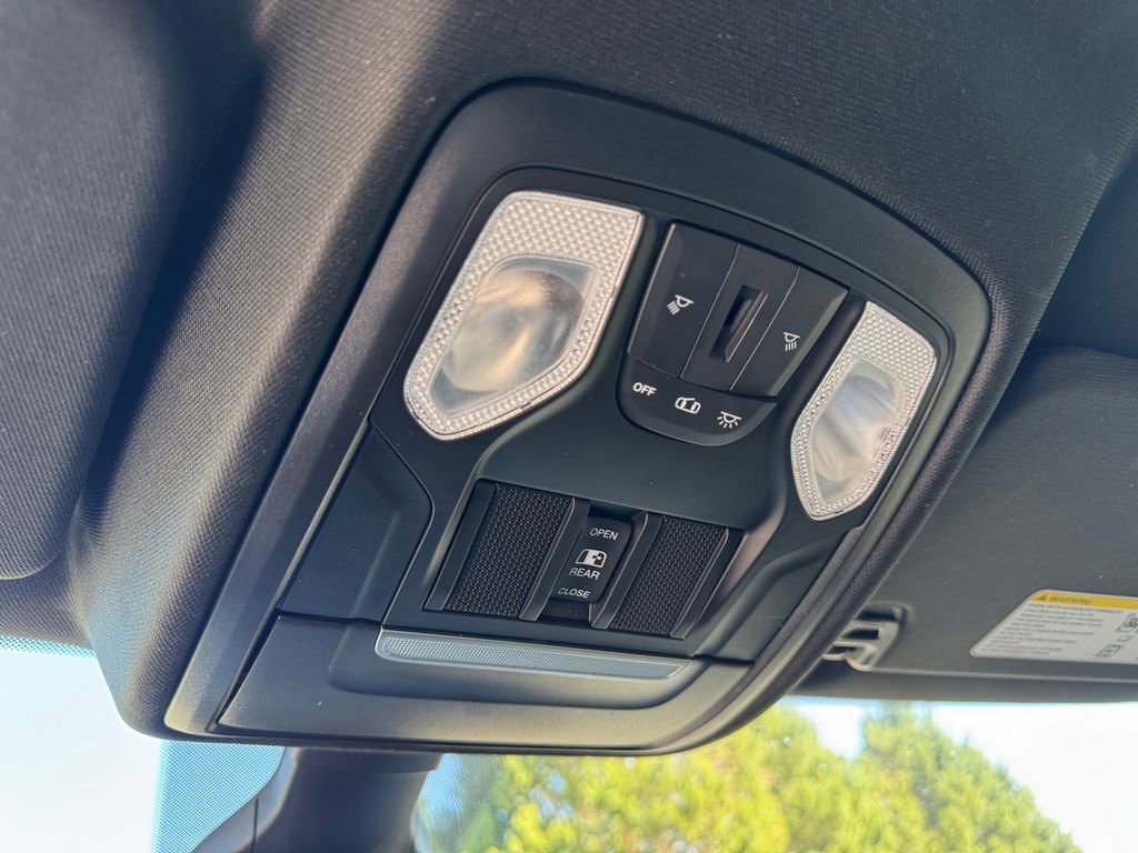 Used 2022 RAM 1500 Big Horn image 28