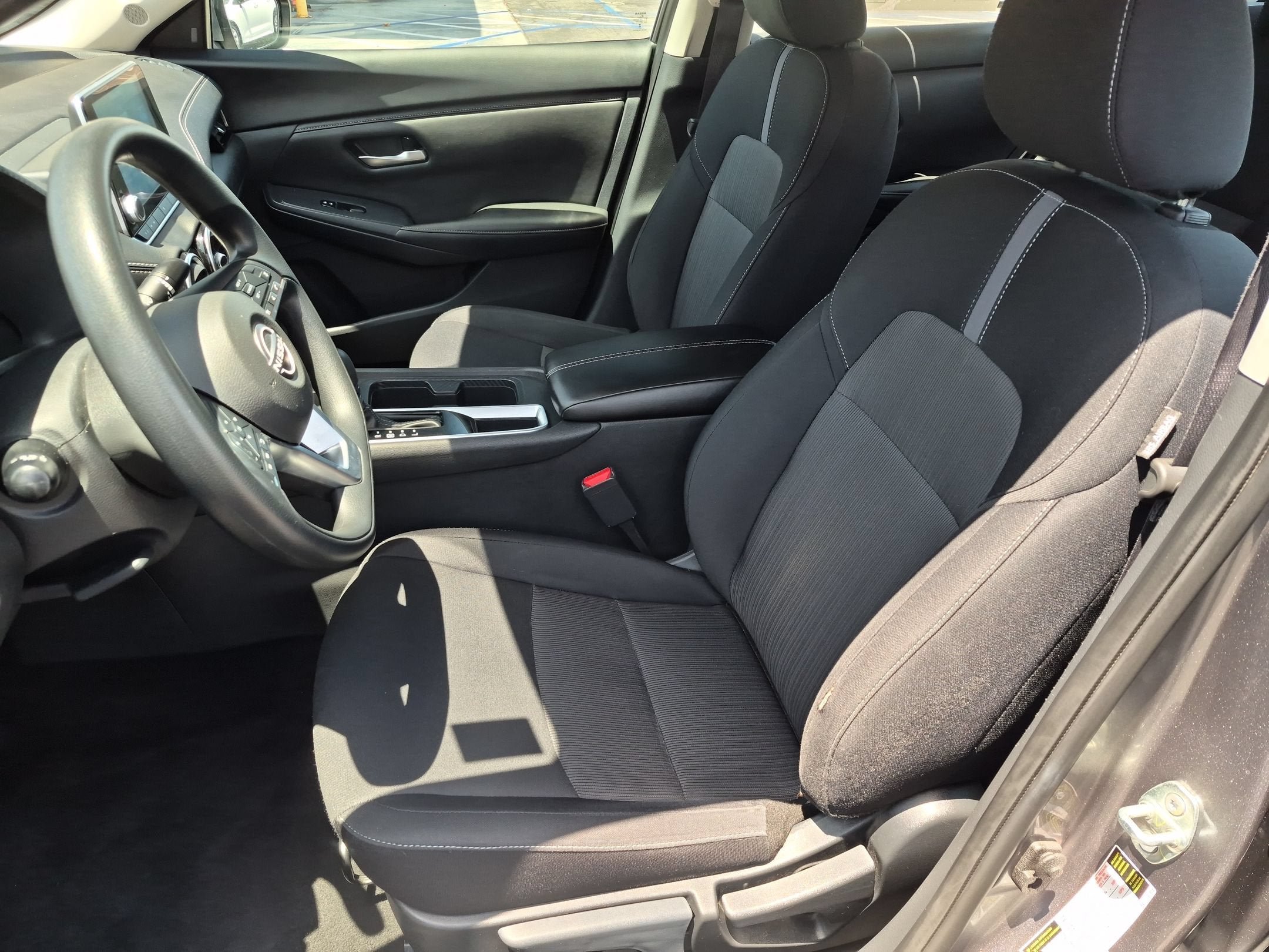 Used 2024 Nissan Sentra SV FWD image 13