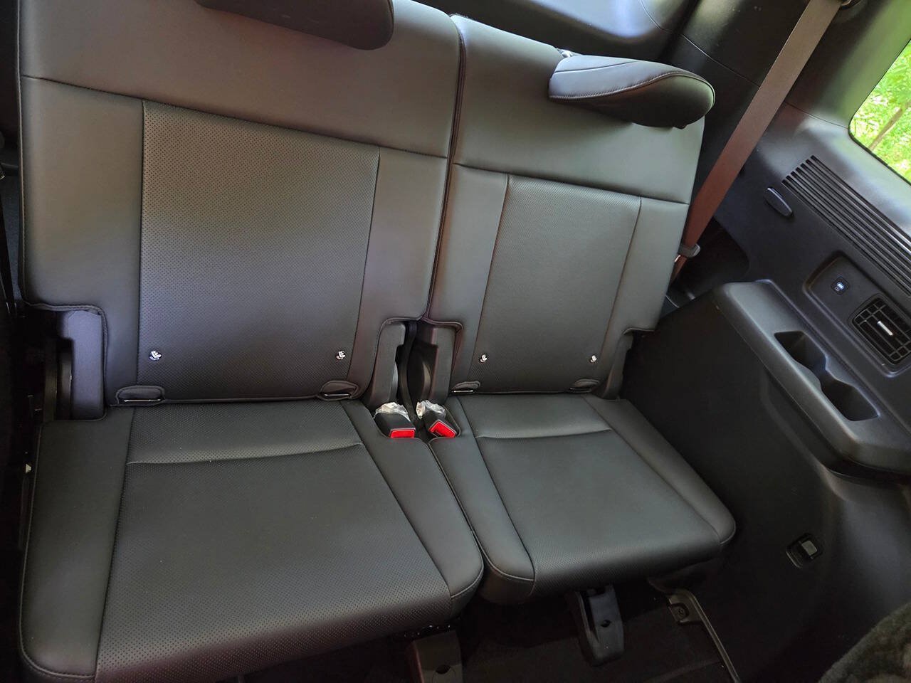 Used 2026 Hyundai Santa Fe SEL FWD image 14