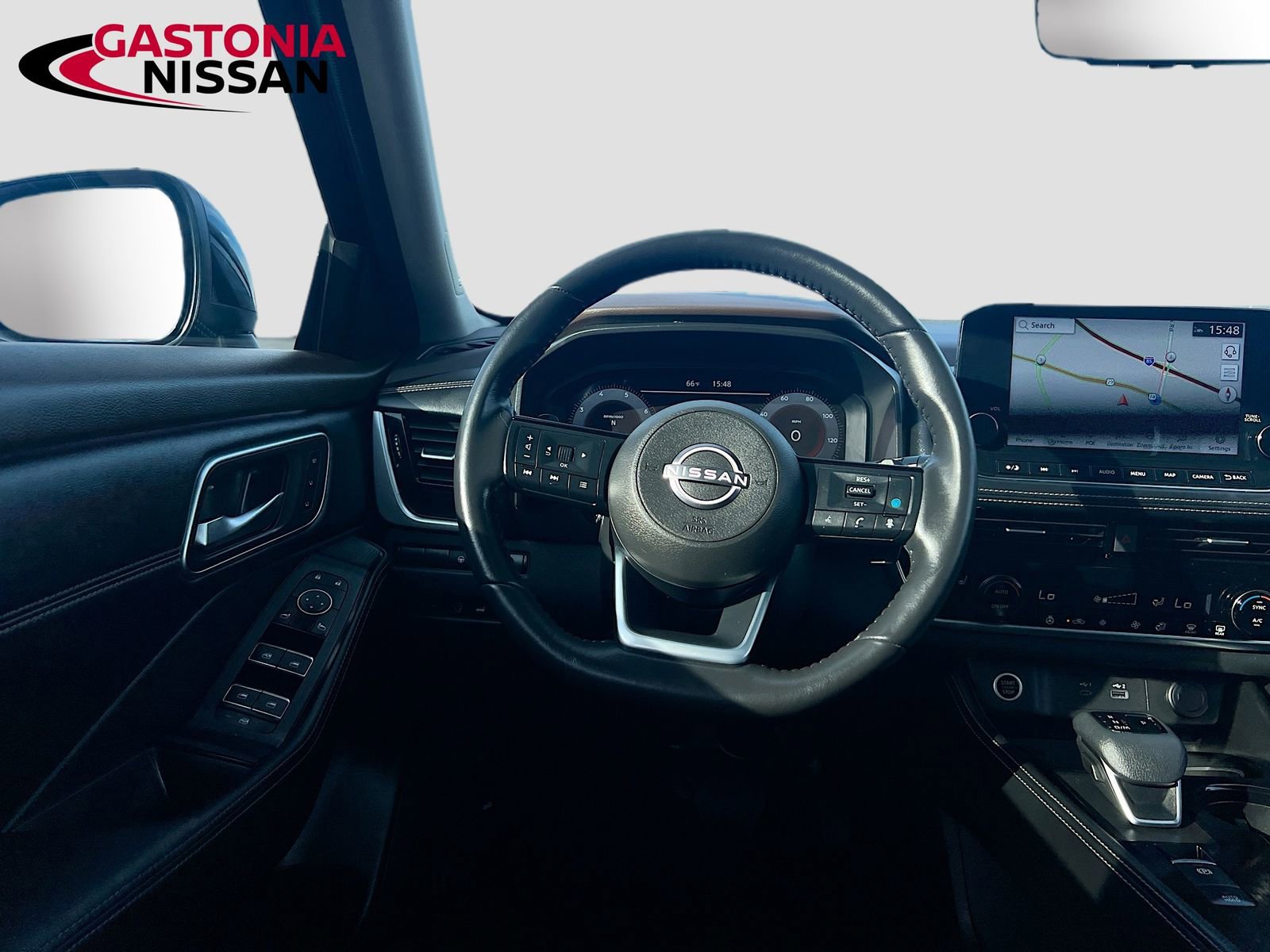 Used 2023 Nissan Rogue Platinum image 31