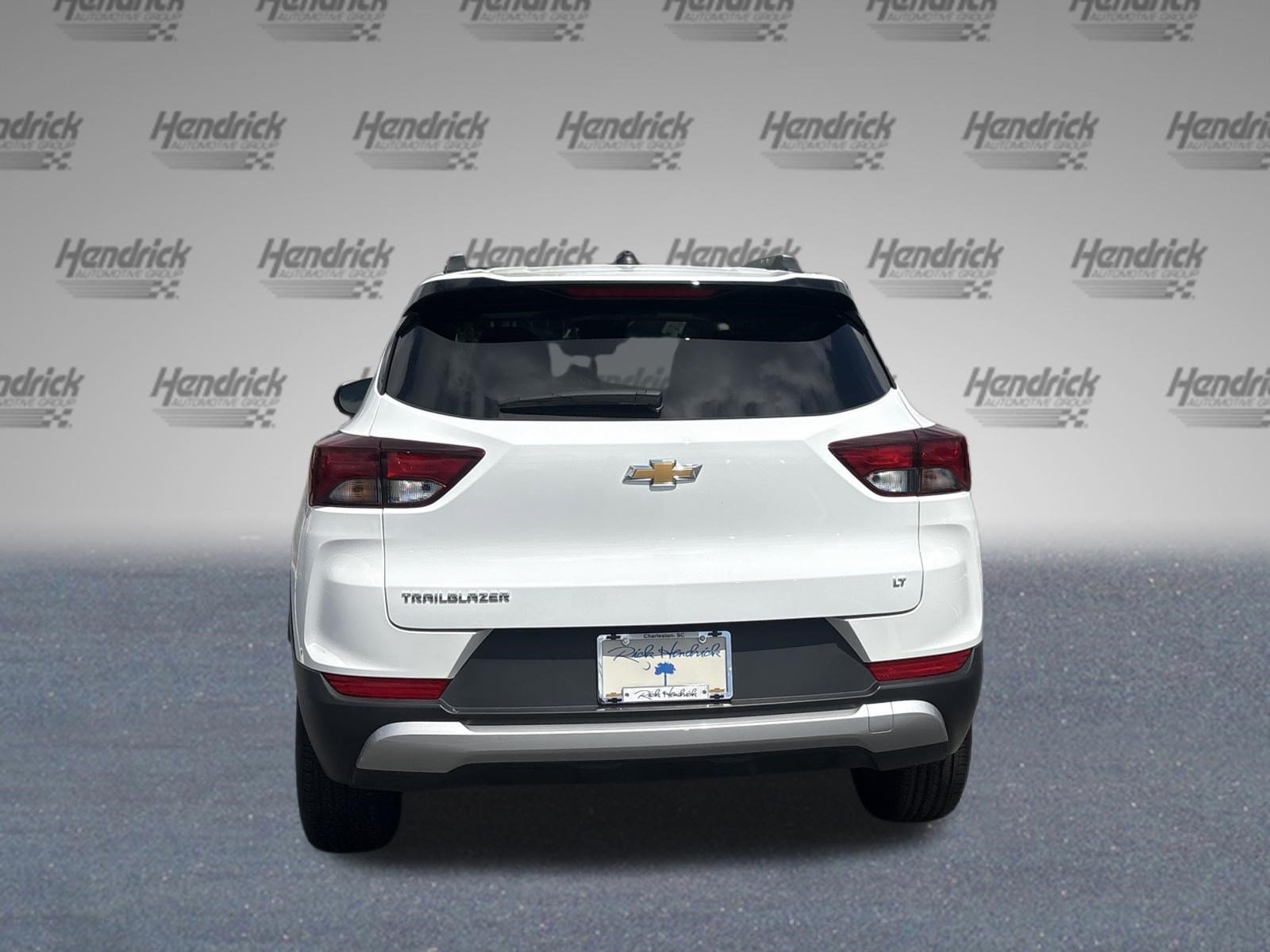 Used 2025 Chevrolet TrailBlazer LT FWD image 6