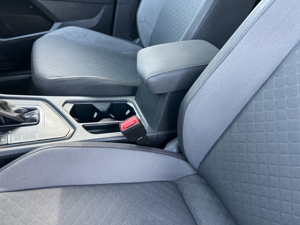 Used 2019 Volkswagen Tiguan S image 35