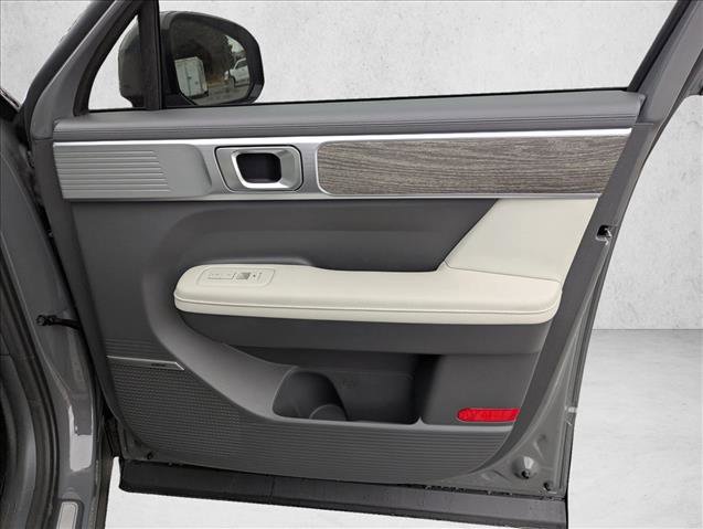 Used 2025 Hyundai Santa Fe Calligraphy image 27