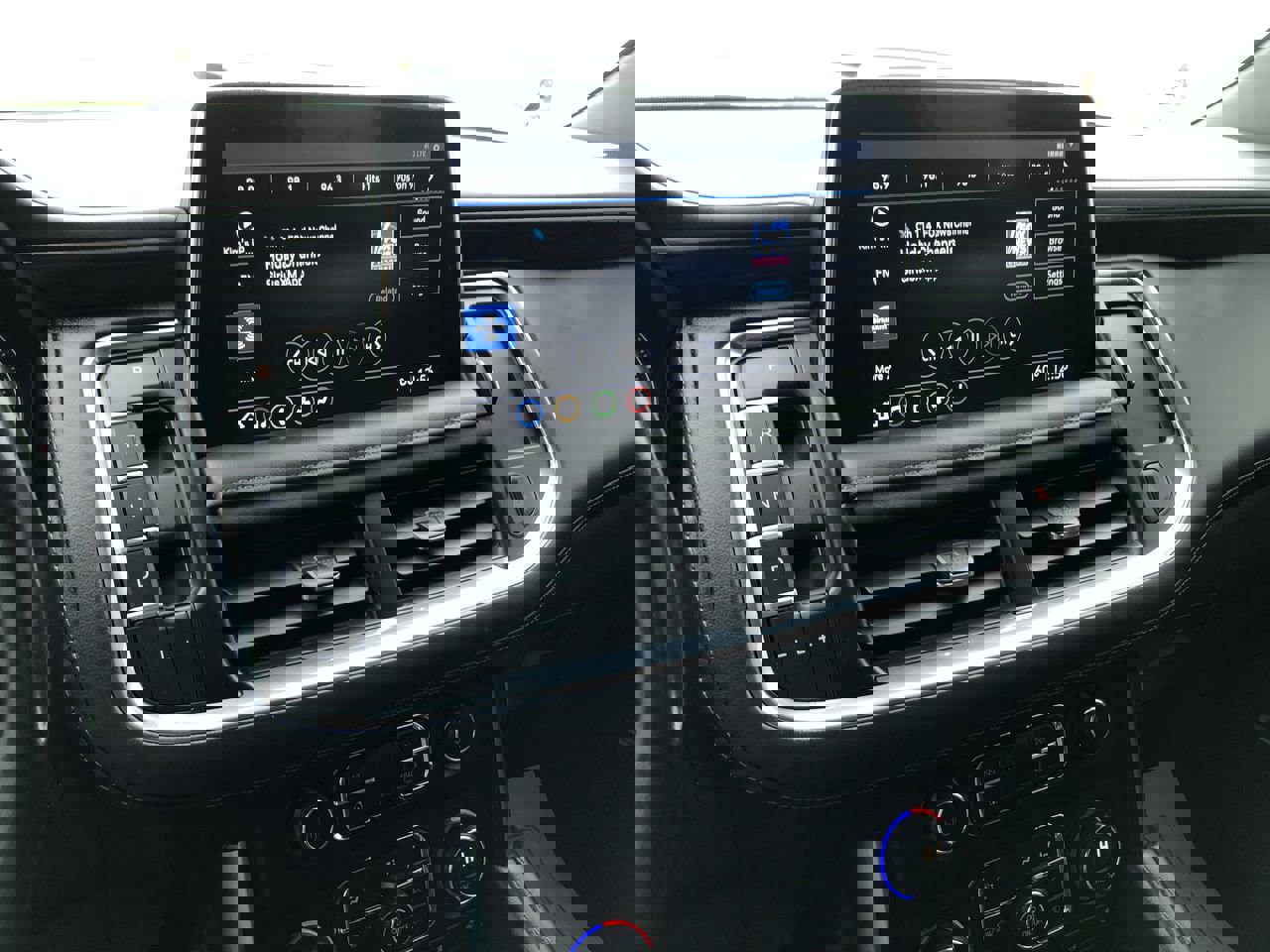 Used 2021 Chevrolet Suburban LT w/ LT Signature Plus Package image 21