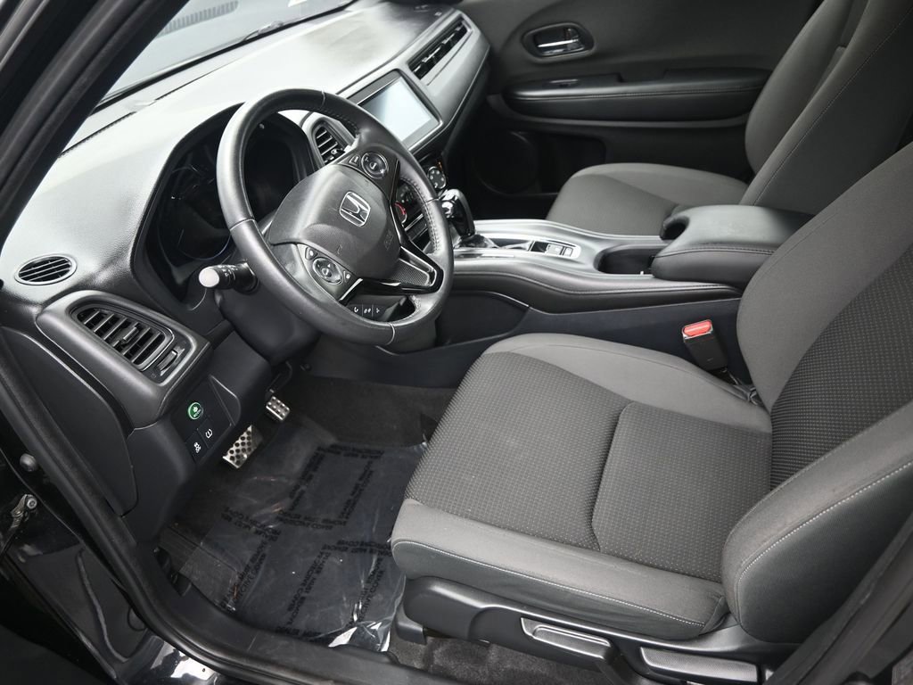 Used 2019 Honda HR-V Sport image 11