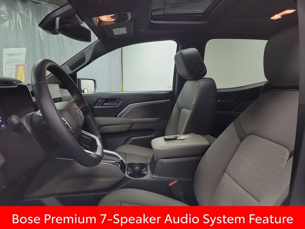 Used 2025 Chevrolet Colorado ZR2 w/ Technology Package image 12
