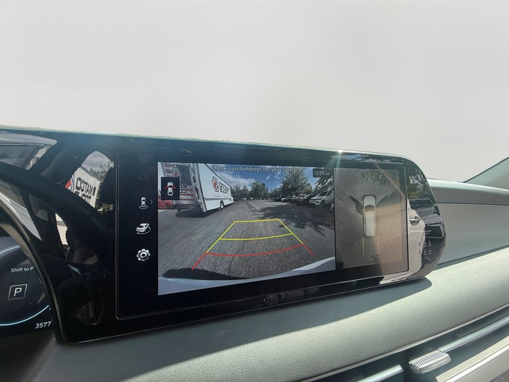 Used 2025 Hyundai Palisade SEL AWD/4WD image 16