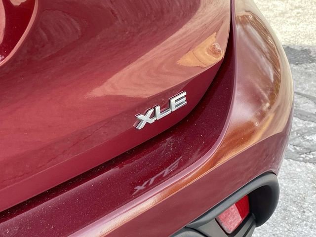 Used 2023 Toyota Highlander XLE image 11