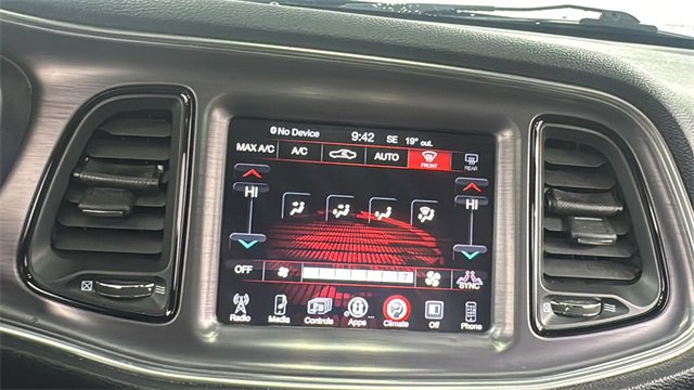 Used 2016 Dodge Challenger R/T Scat Pack image 22