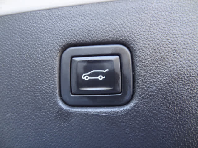 Used 2020 Chevrolet Blazer LT FWD image 9