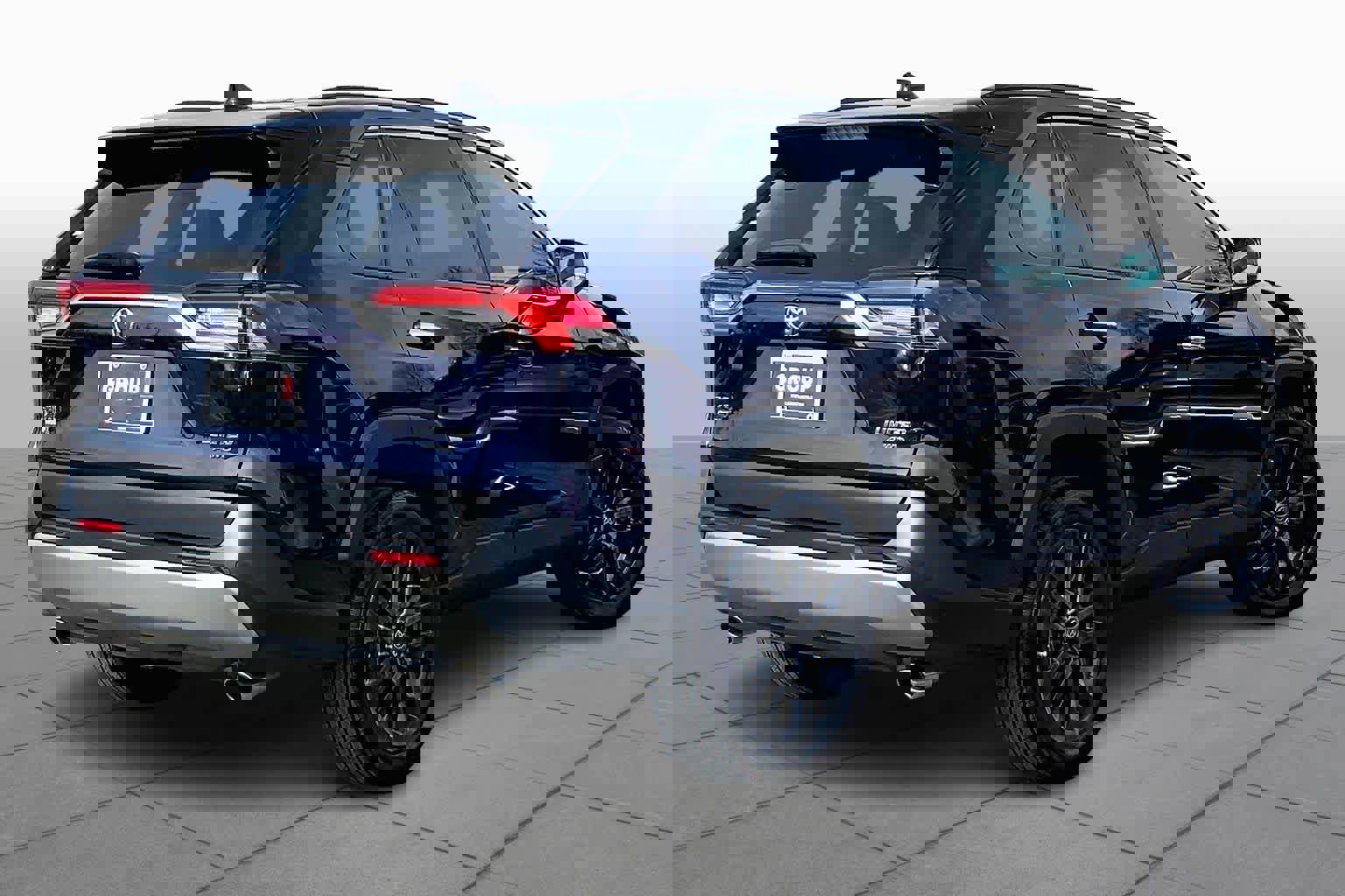 Used 2023 Toyota RAV4 Limited image 12